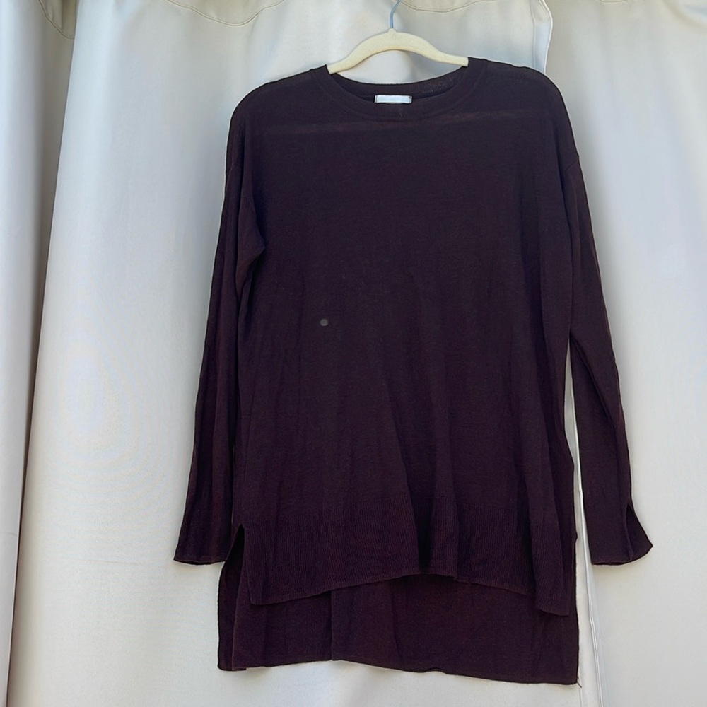 Light weight tunic sweater